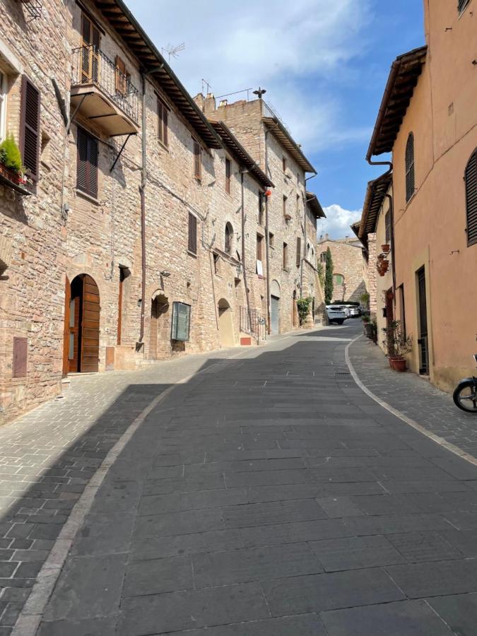 Assisi Ad Apartments - Fratello Sole Luxury Loft Екстериор снимка