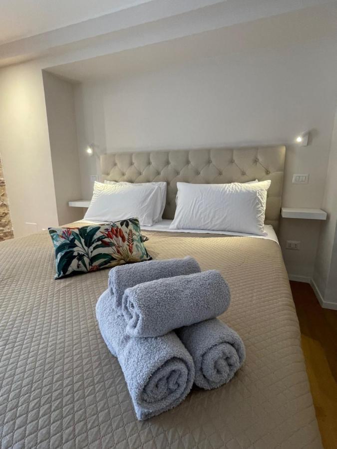 Assisi Ad Apartments - Fratello Sole Luxury Loft Екстериор снимка